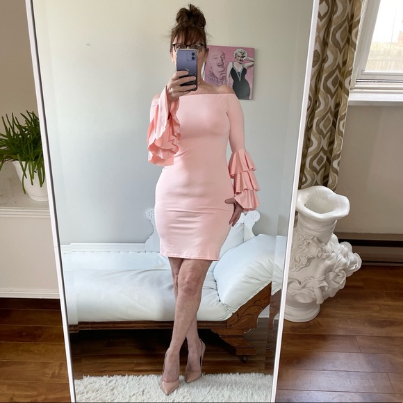 Dresses & Skirts - PINK OFF THE SHOULDER LONG SLEEVE DRESS PEASANT STYLE RUFFLES FITTED STRETCH